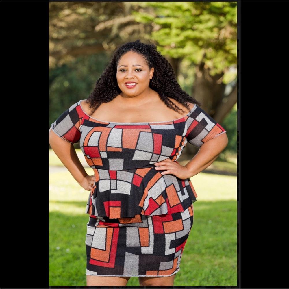 Plus size Geometric jersey peplum dress